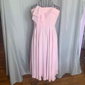 Stunning tea strap Pastel Pink  dress. Never Worn…🌸Sample Size 4…
